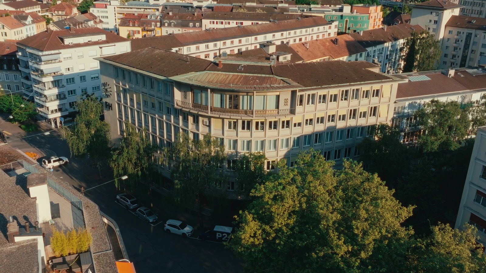 Headquarters of the Federation of the Swiss Watch Industry in Biel, Klap Studio film
